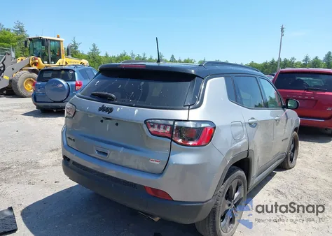 2021 Jeep Compass Altitude 4X4 из США, поврежденный, VIN 3C4NJDBBXMT547228